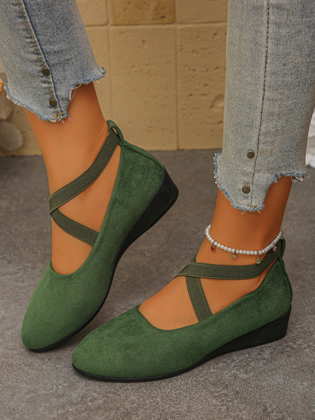 Women's Wedge Orthopedic Shoes in green cross strap