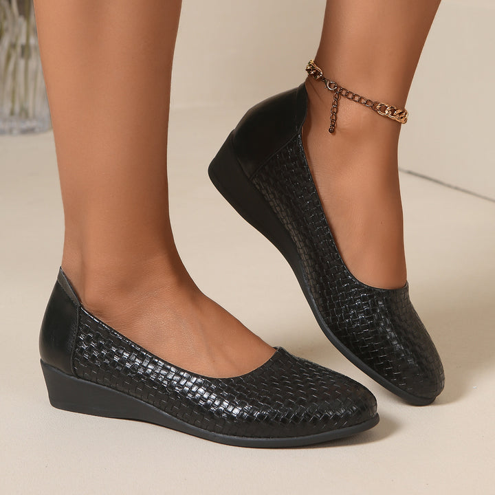 Women's Wedge Orthopedic Shoes in black woven