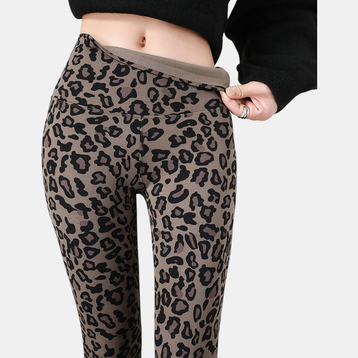 High waist wide waistband detail