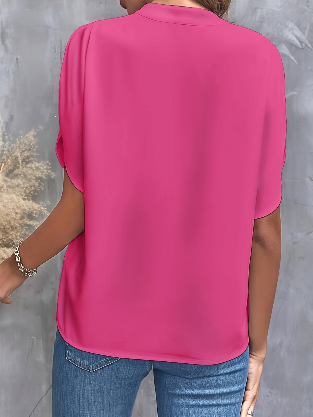 DELANEY | Elegant Women's V-Neck Blouse for Business Casual