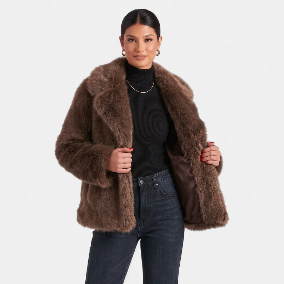 Women's Short Faux Fur Coat, Oversized Notch Lapel Long Sleeve