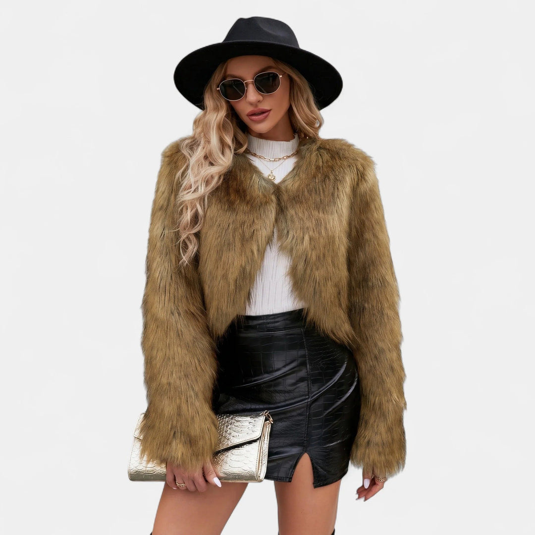 Women's Cropped Oversized Faux Fur Coat, Collarless Boxy