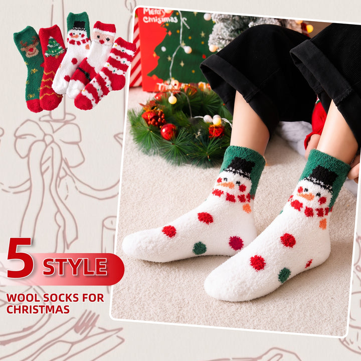 Plush Holiday Christmas Socks 5 Pack, Unisex Mix Fuzzy Festive Santa