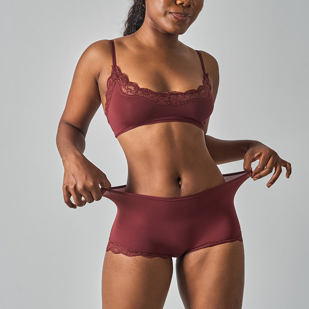Women's Lingerie Set in burgundy