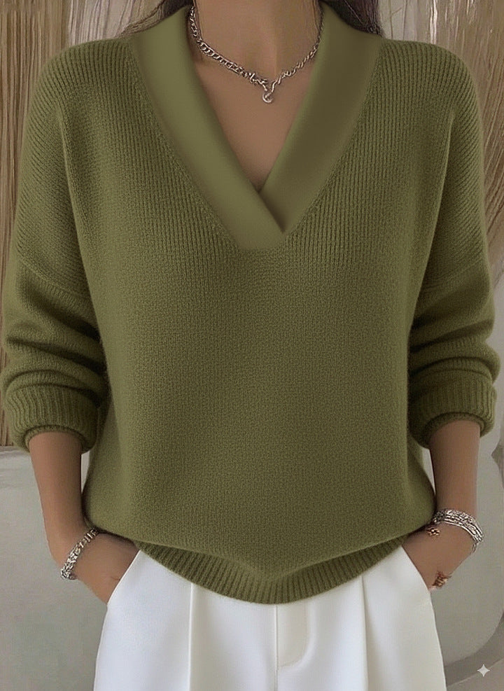 Women's Oversized V Neck Sweater in army green