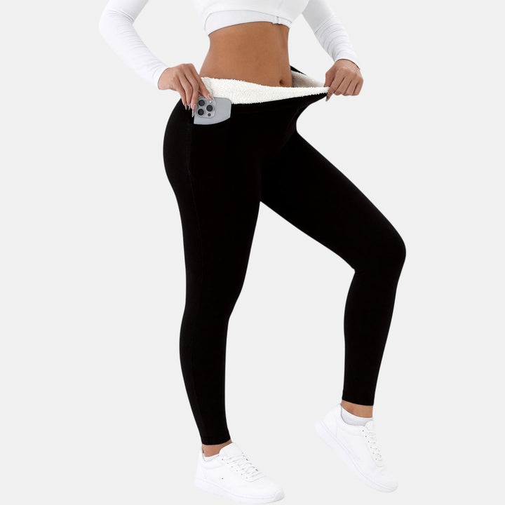 Fleece lined leggings with side pockets, thermal lining detail
