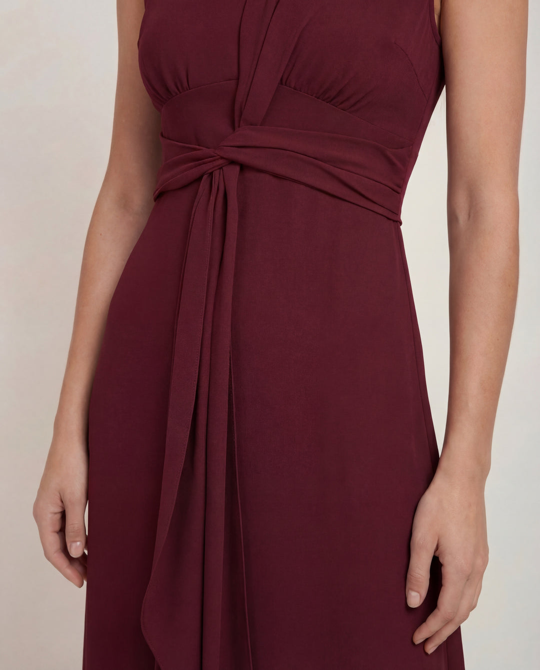 Reese | Sleeveless Round Neck Maxi Dress